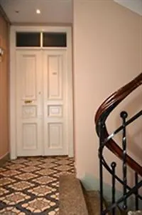 Apartament Oemer Hayyam Suites Stambuł