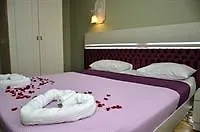 Oemer Hayyam Suites Stambuł 0*,